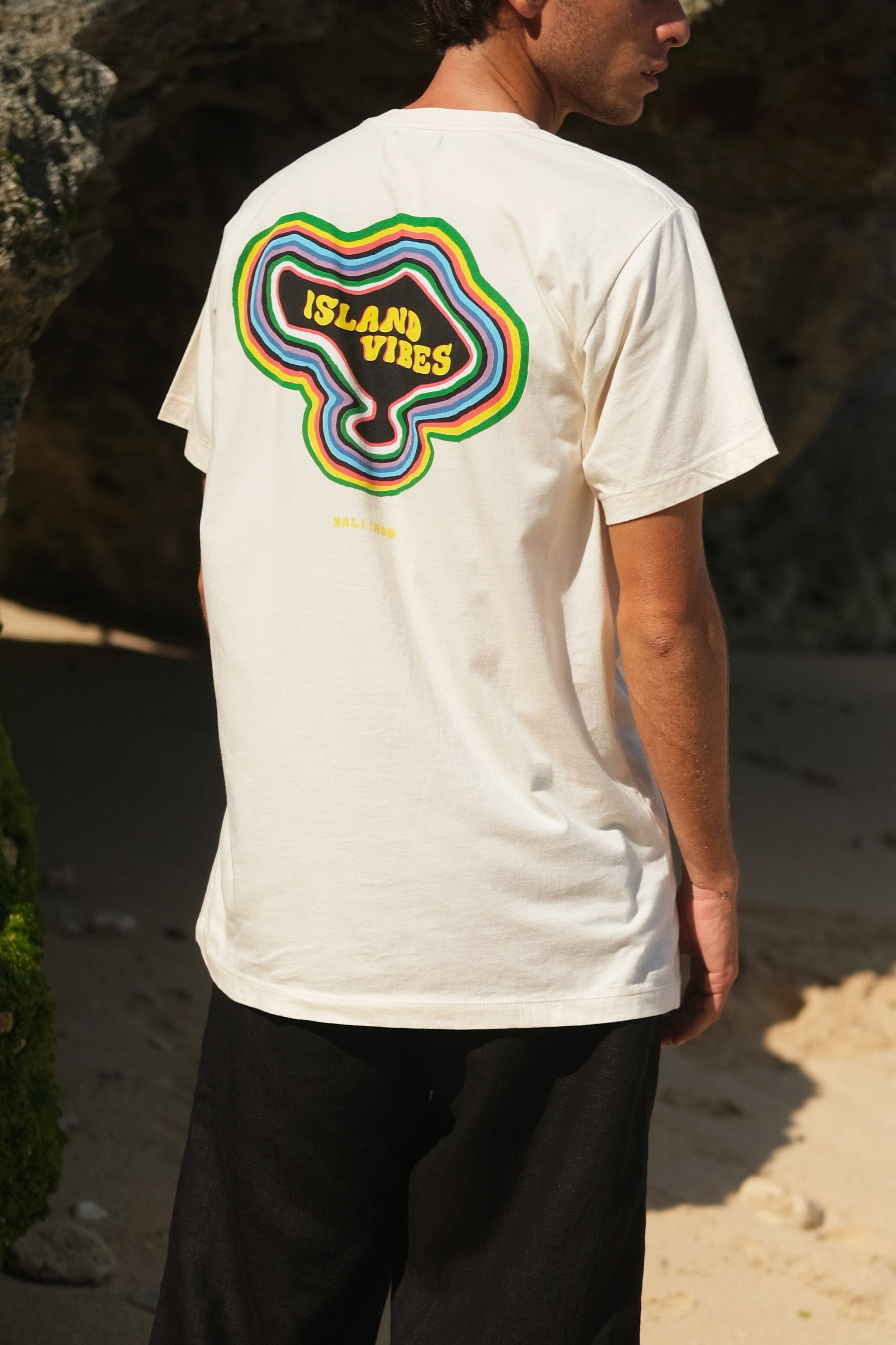 Ts Island Vibes - Man T-Shirt - LOST IN PARADISE